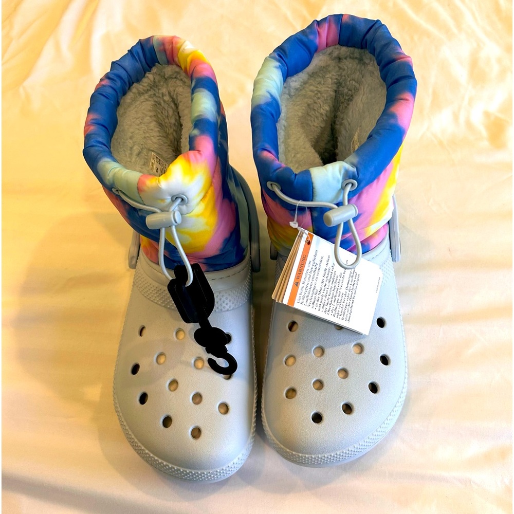 NWT Crocs Puff boots